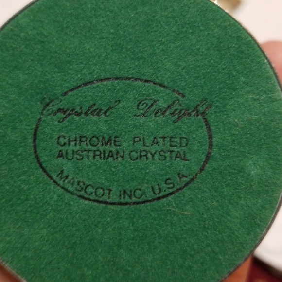 Angel & Heart Chrome Plated with Austrian Crystals - Picture 3 of 3